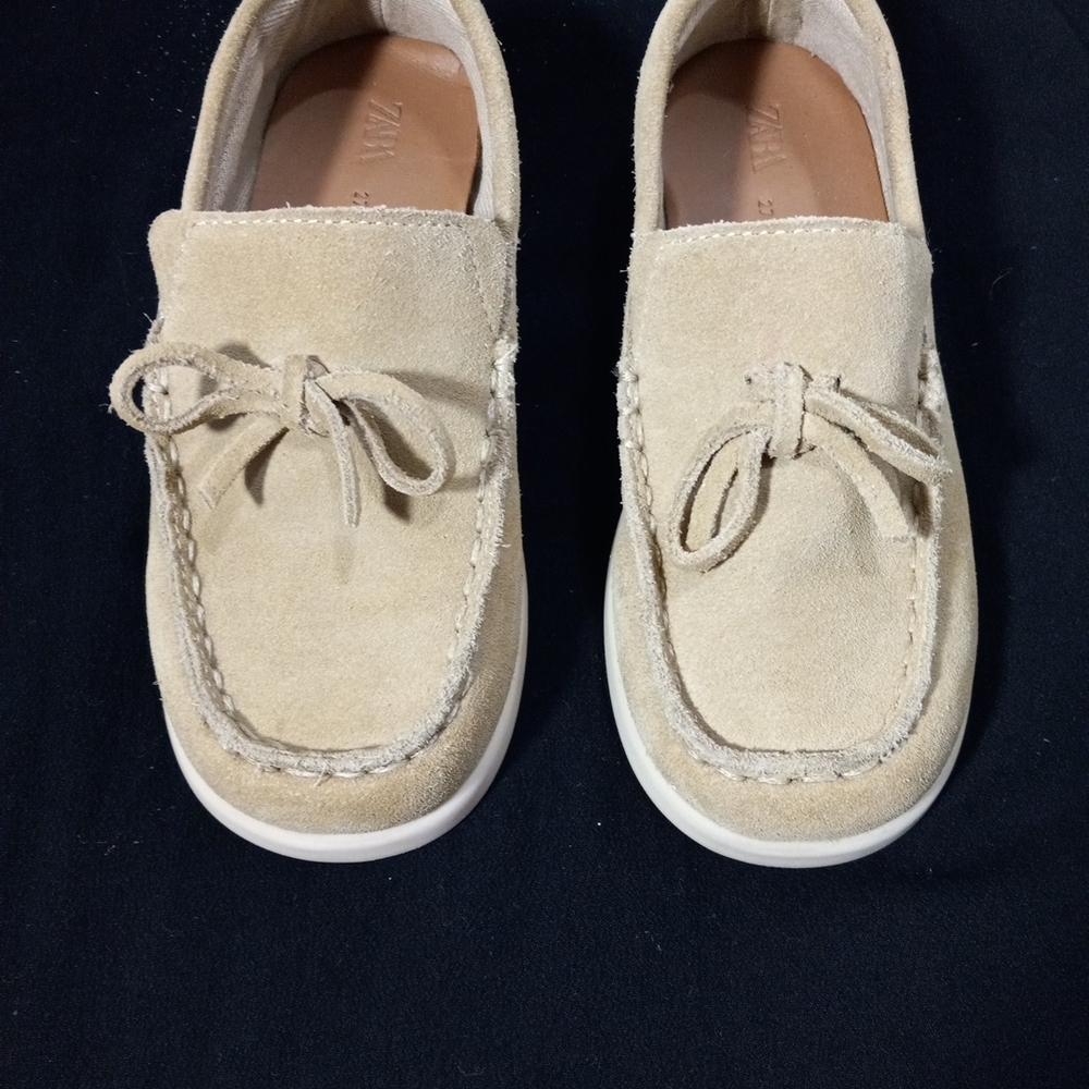 🔥Kids Zara Toddlers Beige Suede Loafers Moccasins Boys Size 27.  10.5 Toddlers - Picture 3 of 9